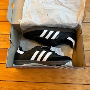 Adidas Samba OG black and white trainers men’s US7